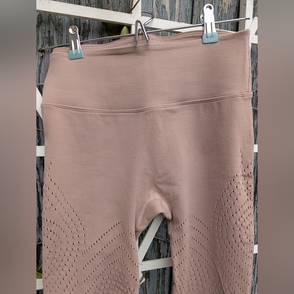 FP Movement by Free People Blush Leggings - Picture 4 of 13